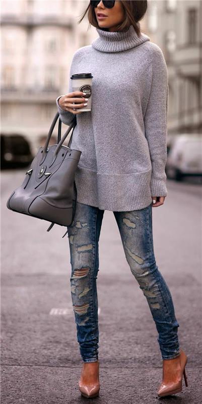 Μακρύ πουλόβερ για γυναίκες με τζιν και αντλίες