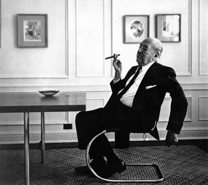 Ludwig Mies van der Rohe ασπρόμαυρη φωτογραφία