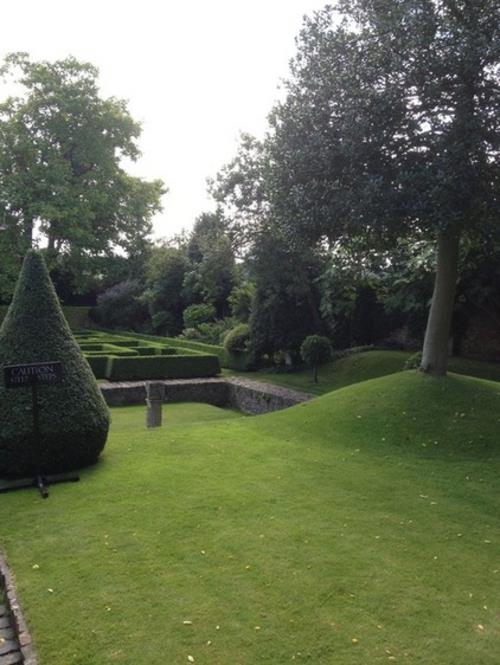 Μαγική αγγλική πόλη κήπο σχεδιασμός κήπου τέχνη πράσινο