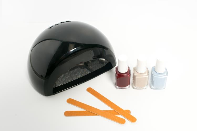 Φτιάξτε το δικό σας μανικιούρ λάμπα shellac DIY σχέδιο νυχιών
