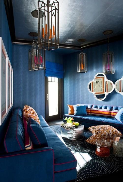 Μαροκινό διακοσμητικό μπλε προτιμώμενο χρώμα στο εσωτερικό