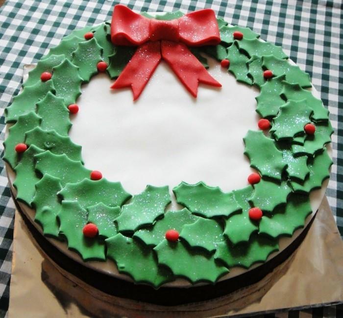 Φτιάξτε μαρτζιπάνι μόνοι σας Χριστουγεννιάτικη τούρτα διακόσμησης