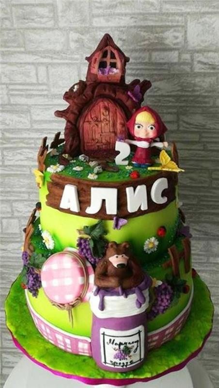 Το κέικ Masha and the Bear Cake Motif τεράστιο