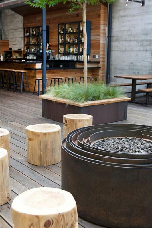 Μεταλλικός πυρκαγιάς κατασκευάστε καρέκλες κορμού δέντρων εξωτερικού χώρου μπαρ