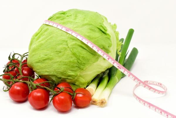 Πιο εύκολο να χάσετε βάρος με υγιεινά τρόφιμα το βράδυ λαχανικά υγιή