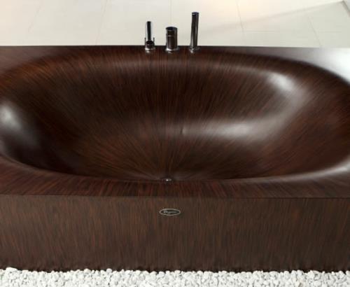 καινοτόμος ξύλινη μπανιέρα πρωτότυπη σχεδίαση σκοτεινή επιφάνεια
