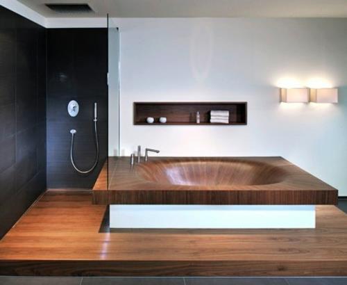 Μοντέρνα ξύλινη μπανιέρα με μαύρο τοίχο καμπίνας ντους πρωτότυπου σχεδιασμού