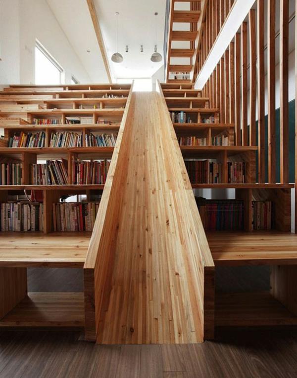 Εσωτερικές σκάλες φτιαγμένες από ξύλινο ατσάλι για παιδιά