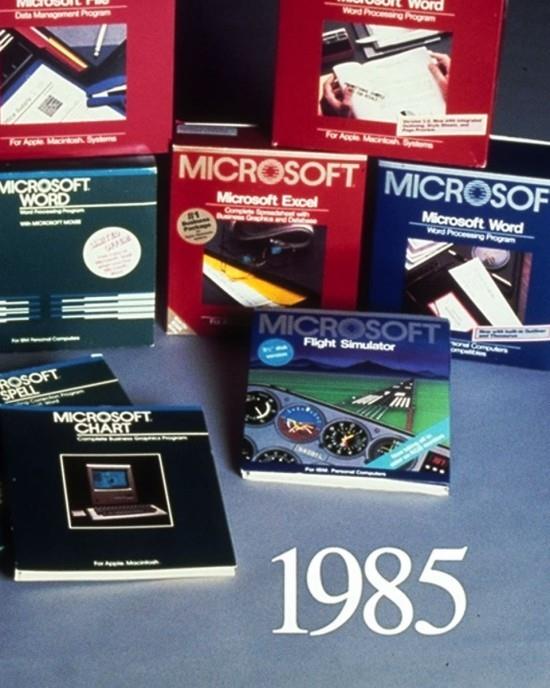 Μετά από σχεδόν 34 χρόνια, τα Microsoft Windows 1.0 υποτίθεται ότι έχουν ξανά διαφορετικά βιβλία συσκευασίας και οδηγιών