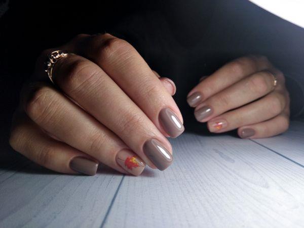 Nail Trends Γκρι Σχεδιασμός