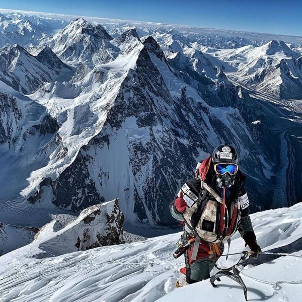 Το νέο παγκόσμιο ρεκόρ Nirmal Purja σκαρφαλώνει και τους οκτώ χιλιάδες σε μόλις 6 μήνες! αναρριχηθείτε σε ακραία βουνά