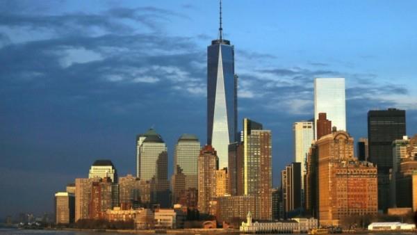 New York One World Trade center επιβλητική αρχιτεκτονική