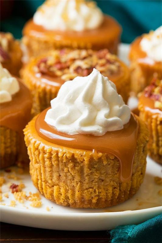 No Bake Pumpkin Cheesecake Συνταγή Αποκριάτικο επιδόρπιο χωρίς ψημένο