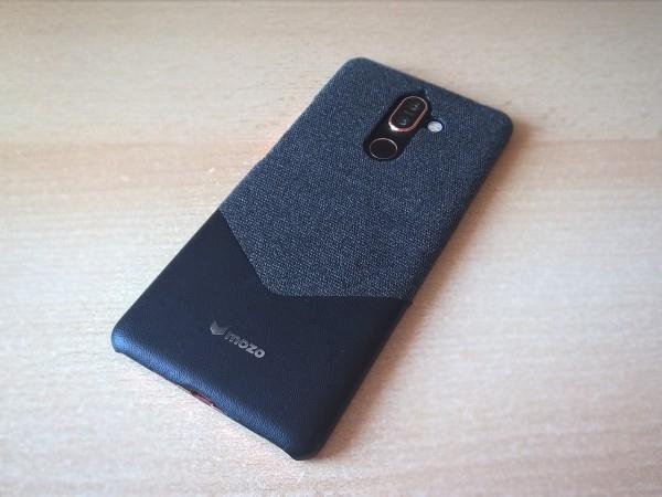 Nokia 7 καλό smartphone σε γκρι χρώμα