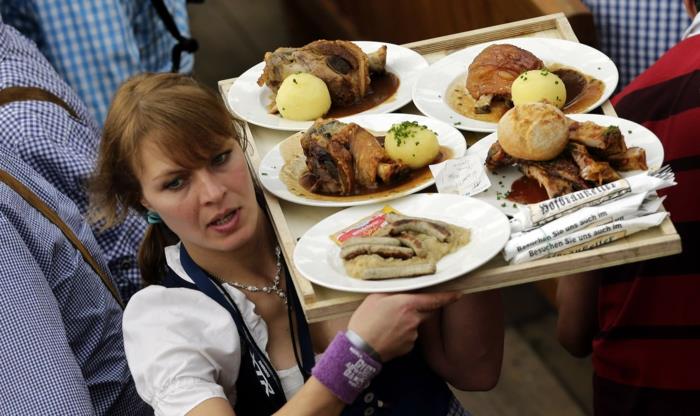 Oktoberfest Μόναχο χοιρινό κότσι