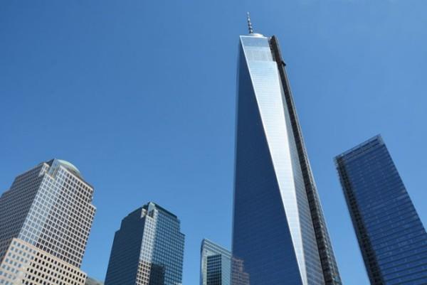 Φουτουριστική αρχιτεκτονική One World Trade Center New York