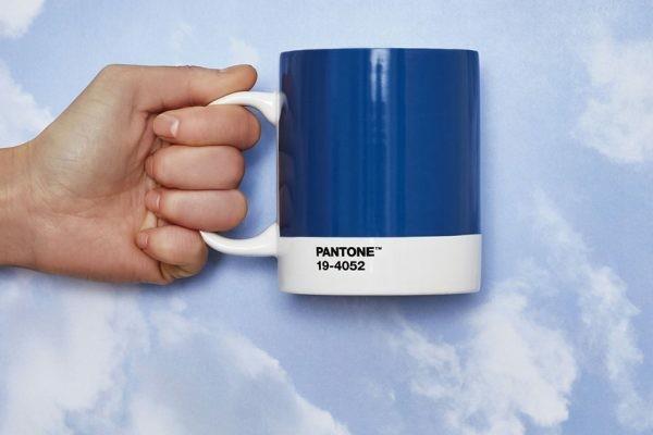 Pantone Color of the Year 2020 Mug Classic Blue