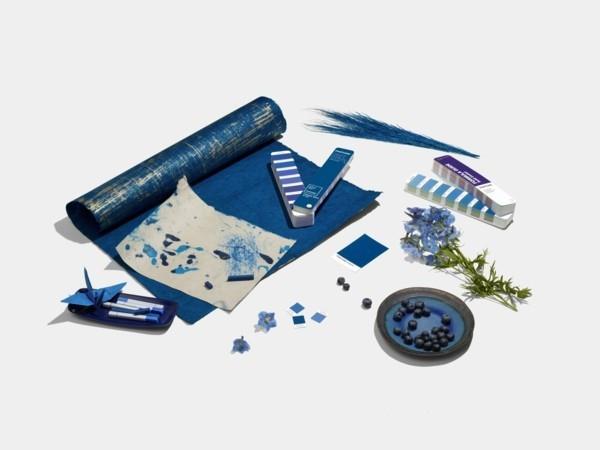 Κλασικό μπλε χρώμα Pantone της χρονιάς 2020