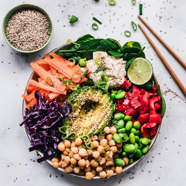 Pegan Diet - Ο τελευταίος συνδυασμός τροφικών τάσεων του παλαιού και του vegan πόσο υγιεινό είναι