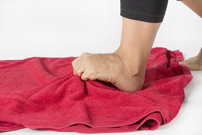 Ασκήσεις Flatfeet Flatfoot Θεραπεία Λαβή με τα δάχτυλα των ποδιών σας