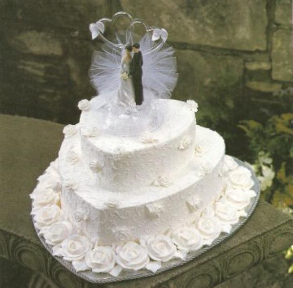 Φθηνό γαμήλιο κέικ δύο επιπέδων