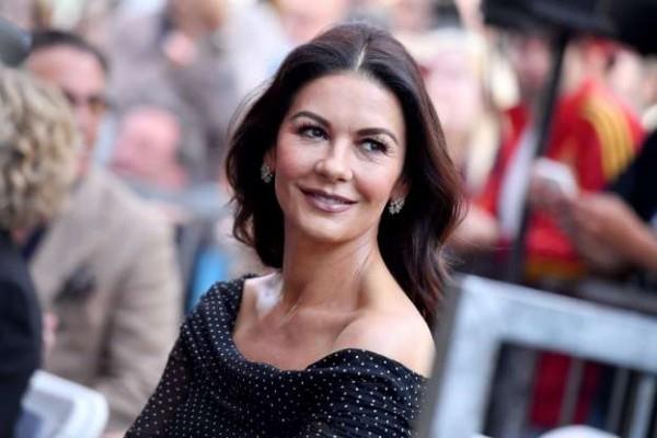 Διασημότητες Η 50χρονη Catherine Zeta-Jones γιορτάζει στις 25 Σεπτεμβρίου