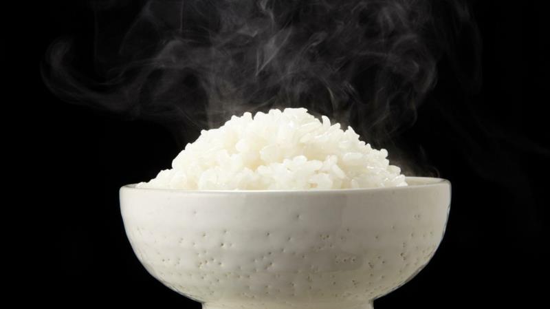 Μαγείρεμα ρύζι μπασμάτι χωρίς βραστήρα ρυζιού