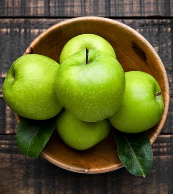 Συνταγή μήλο θρυμματίζουμε μήλο θρυμματίζουμε πράσινο μήλο ολόκληρο κέλυφος