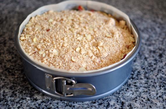Συνταγές με Ραβέντι και Φράουλες Spring Recipes Crumble Cake Rhubarb Crumble
