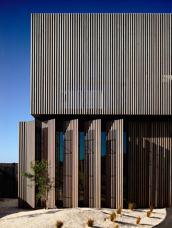 Στιβαρή παράκτια κατοικία Αυστραλία φανταστικό σχέδιο αρχιτεκτονικής