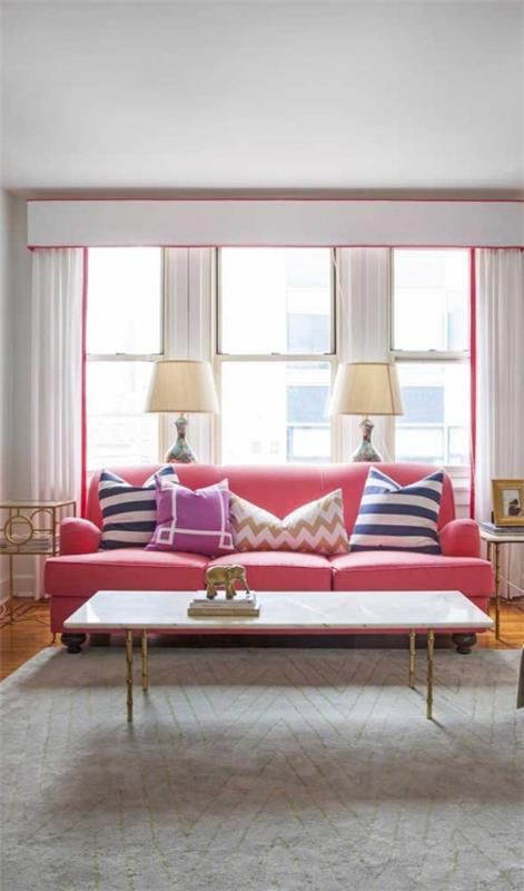 Ροζ Κόκκινο - Ρετρό εσωτερικό καναπέ