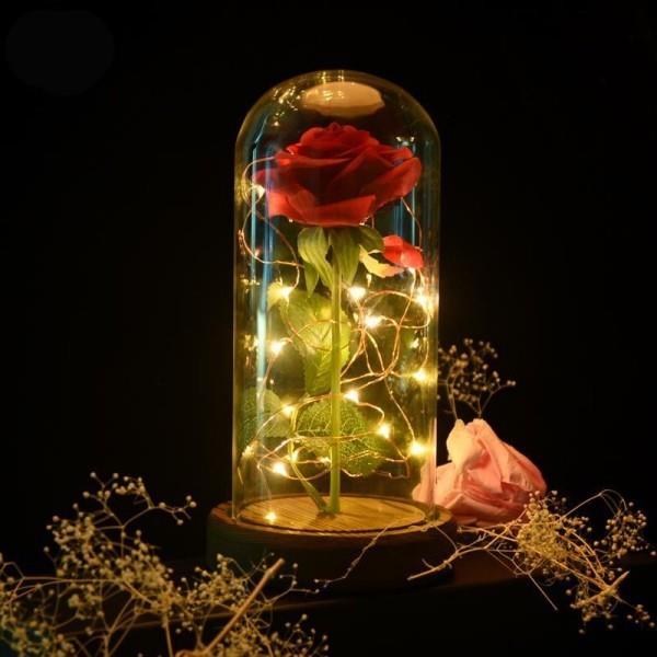 Ιδέες για το τριαντάφυλλο στο γυαλί διακοσμημένες με μια μικρή αλυσίδα φώτων, μαγευτική