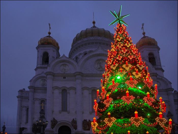 Ρωσικά Χριστούγεννα Χριστούγεννα στη Ρωσία Χριστουγεννιάτικο φαγητό Χριστουγεννιάτικο δέντρο