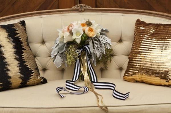 οι αγροτικές διακοσμήσεις γάμου κάνουν εσείς ζεστούς γήινους καναπέδες