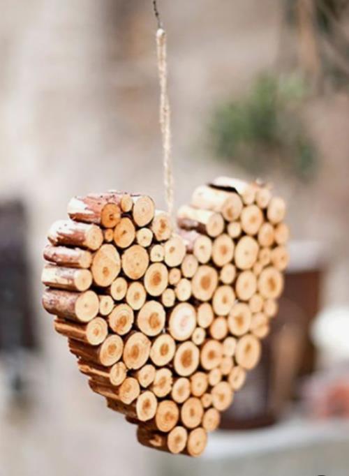 Ρουστίκ Χριστουγεννιάτικη διακόσμηση ξύλινη καρδιά εκφράζουν αγάπη αγάπης