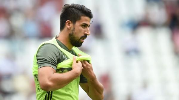 Sami Khedira με πράσινο χρώμα