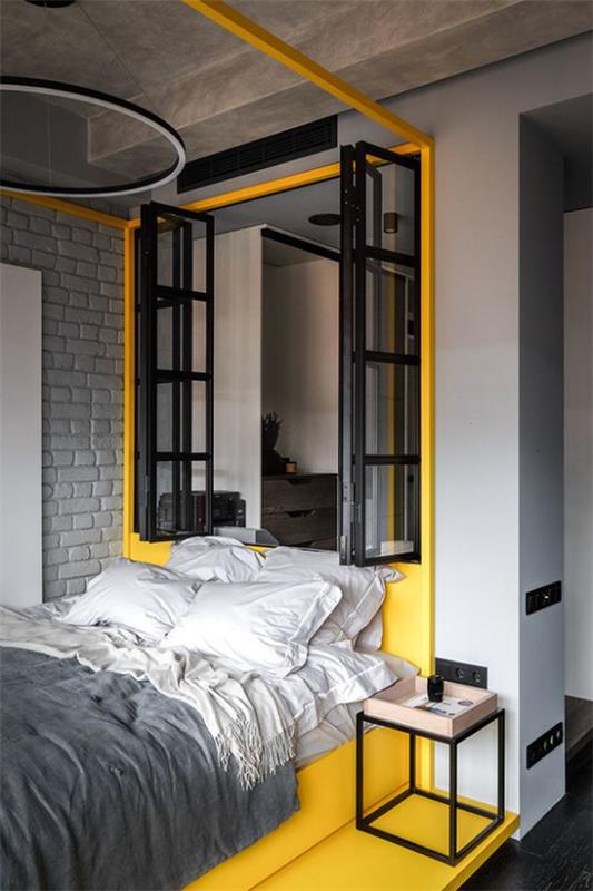 Ιδέες κρεβατοκάμαρας σε γκρι και κίτρινο ελκυστικό εσωτερικό σχέδιο ήλιου κίτρινου μαύρου πλαισίου παραθύρων γκρι σεντόνια κίτρινα στο πάτωμα στον τοίχο