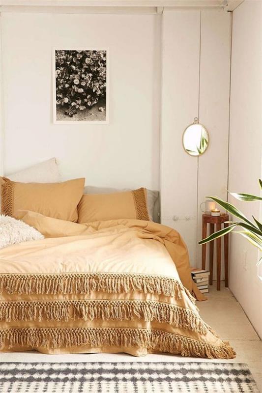 Υπνοδωμάτιο φθινοπωρινό σχέδιο μαλακά ανοιχτά καφέ μαξιλάρια πάπλωμα απόχρωση