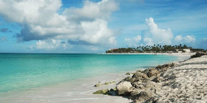 Οι πιο όμορφες παραλίες στον κόσμο Eagle Beach Aruba