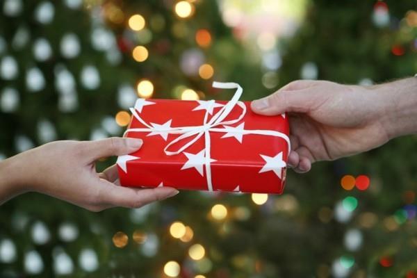 Απορρίμματα gnomes κανόνας Χριστουγεννιάτικη γιορτή ανταλλαγή δώρων Τυλίξτε θραύσματα δώρα