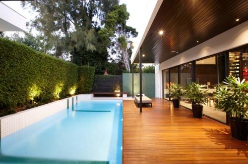 ιδέες πισίνας ξύλινο δάπεδο κήπου
