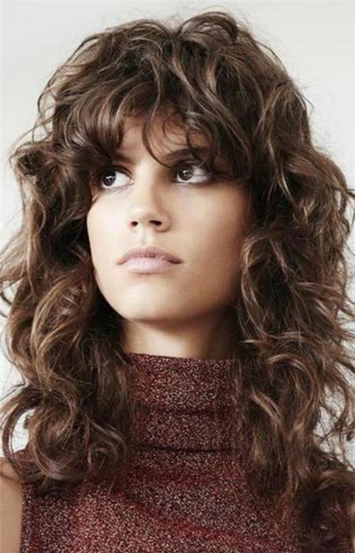 Shag Cut Shag Hairstyle Trend Hairstyles 2021 Σγουρό Shag κούρεμα