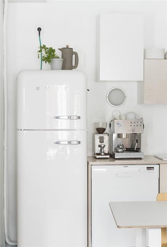 Smeg retro ψυγεία λευκές ιδέες σχεδιασμού κουζίνας