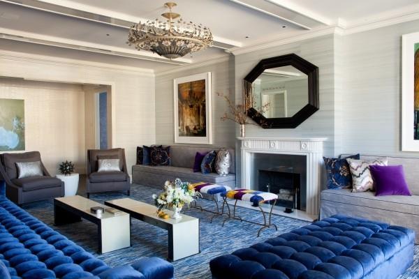 Έτσι μπορείτε να στρώσετε το δικό σας μοντέρνο διαμέρισμα χαλιού με μπλε μοκέτα