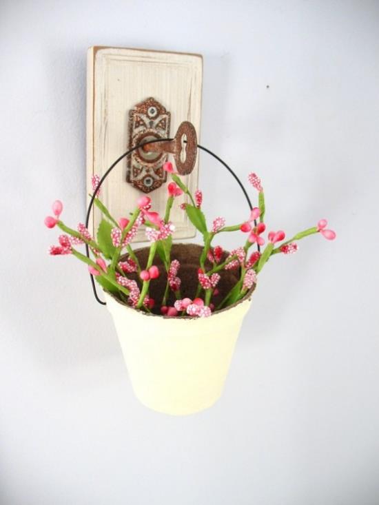 Ιδέες για διακόσμηση καλοκαιρινών λουλουδιών Λουλούδια σε παλιό κάδο ρετρό εμφάνιση