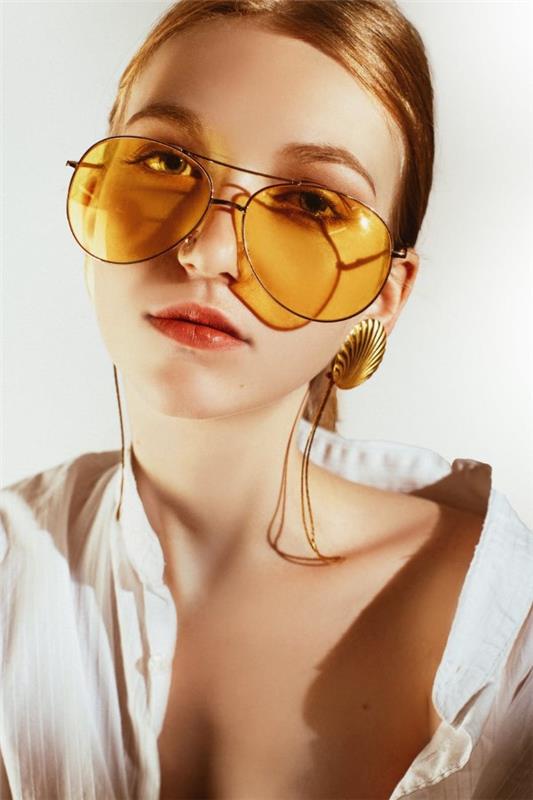 Trends γυαλιών ηλίου 2021 - Αυτά τα μοντέλα είναι πλέον μοντέρνα xxl υπερμεγέθη χρυσά γυαλιά