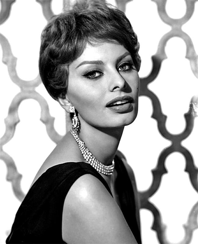 Η Sophia Loren κουρεύει σύντομα κούρεμα χτενίσματα 50s