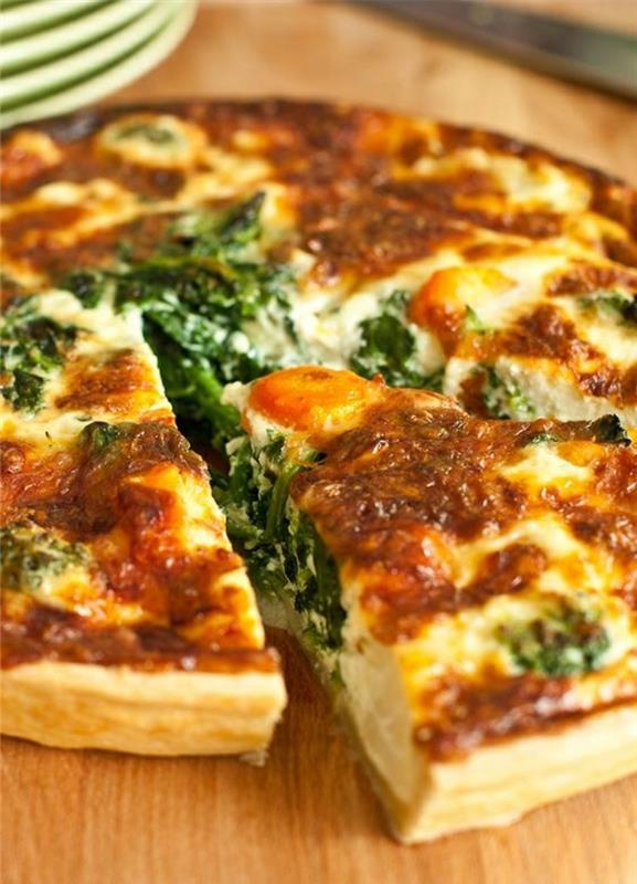 Συνταγή Quiche Σπανάκι akeήστε Quiche Ζύμη με Λαχανικά