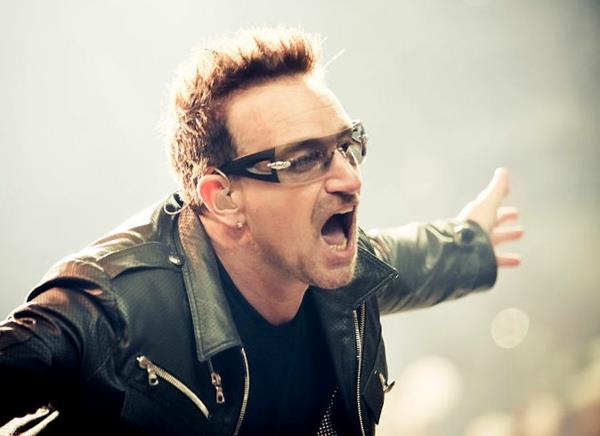Ζώδιο Ταύρος άνδρας γενέθλια Bono U2