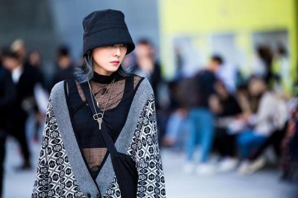 Street fashion καπέλο street style τάσεις γυναίκες